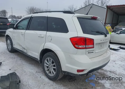 2016 Dodge Journey Sxt z USA, uszkodzony, nr VIN 3C4PDCBG5GT172441